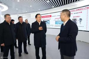 湖北省委書記、省人大常委會(huì)主任王忠林調(diào)研華工科技